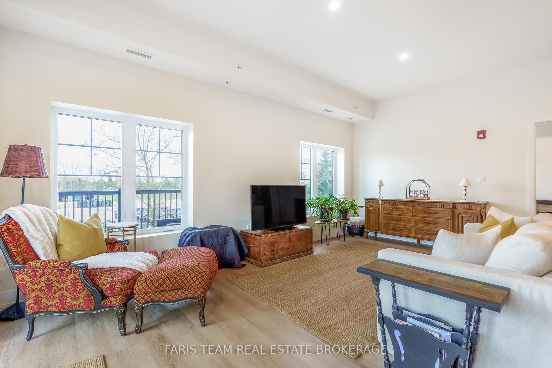 Photo 14 of Unit 224, 121 Mary Street, Clearview, Creemore — HOMEH