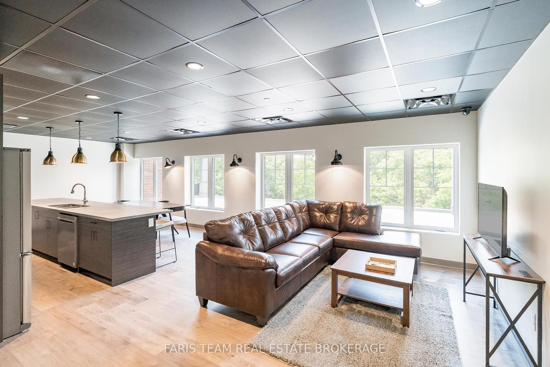 Photo 28 of Unit 224, 121 Mary Street, Clearview, Creemore — HOMEH