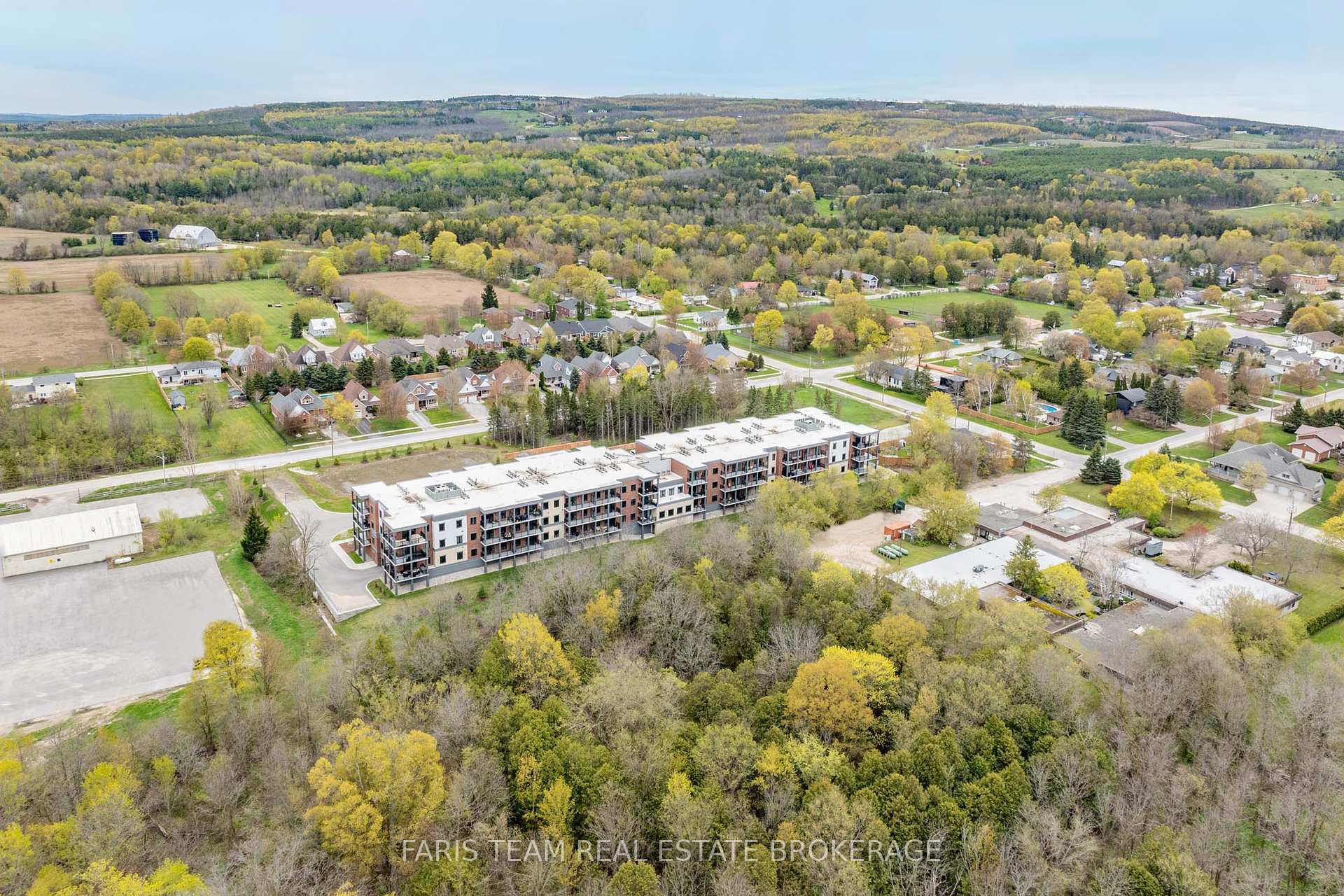 Photo 33 of Unit 224, 121 Mary Street, Clearview, Creemore — HOMEH