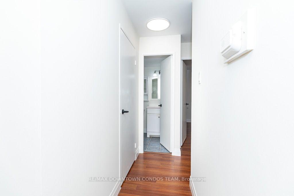 Photo 21 of Unit 1004, 10 Tobermory Drive, North York, Black Creek — HOMEH