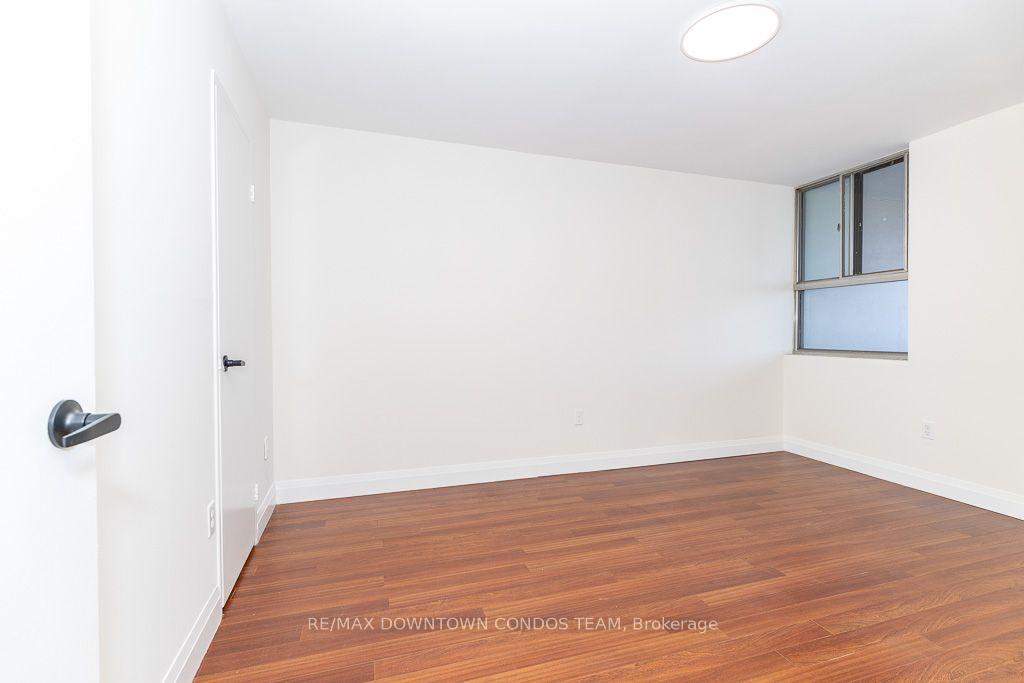 Photo 22 of Unit 1004, 10 Tobermory Drive, North York, Black Creek — HOMEH