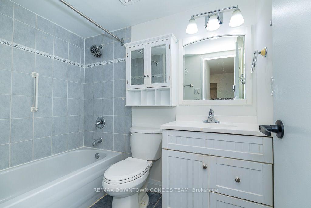 Photo 27 of Unit 1004, 10 Tobermory Drive, North York, Black Creek — HOMEH