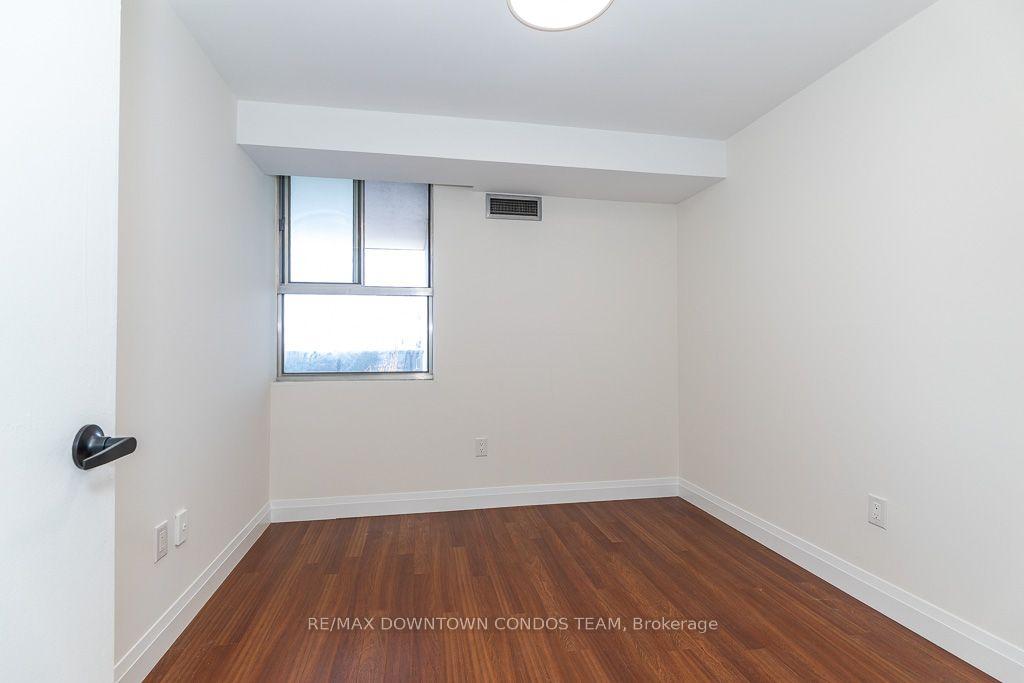 Photo 28 of Unit 1004, 10 Tobermory Drive, North York, Black Creek — HOMEH