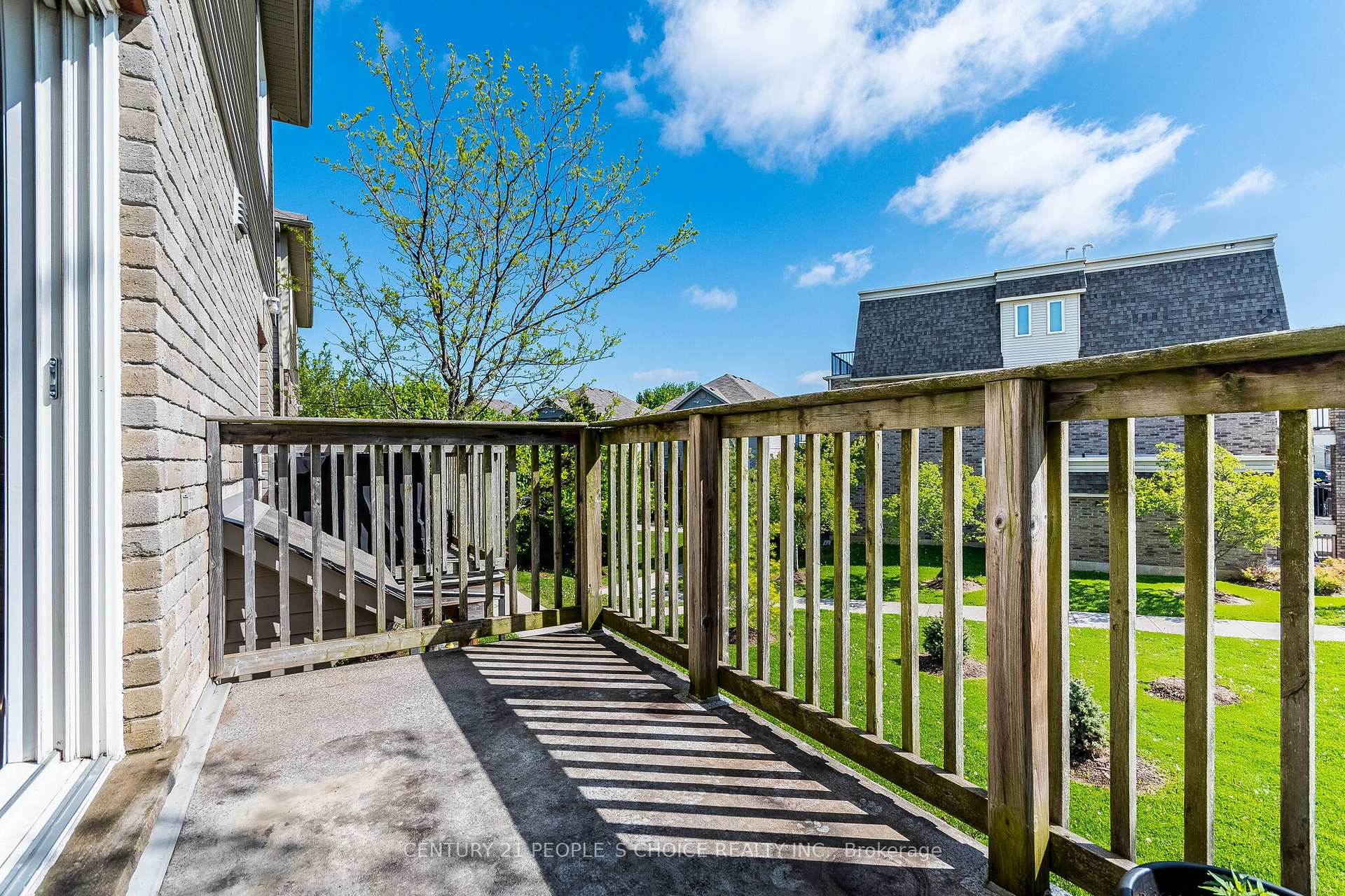 Photo 24 of Unit 9, 35 Mountford Drive, Guelph, Grange Road — HOMEH
