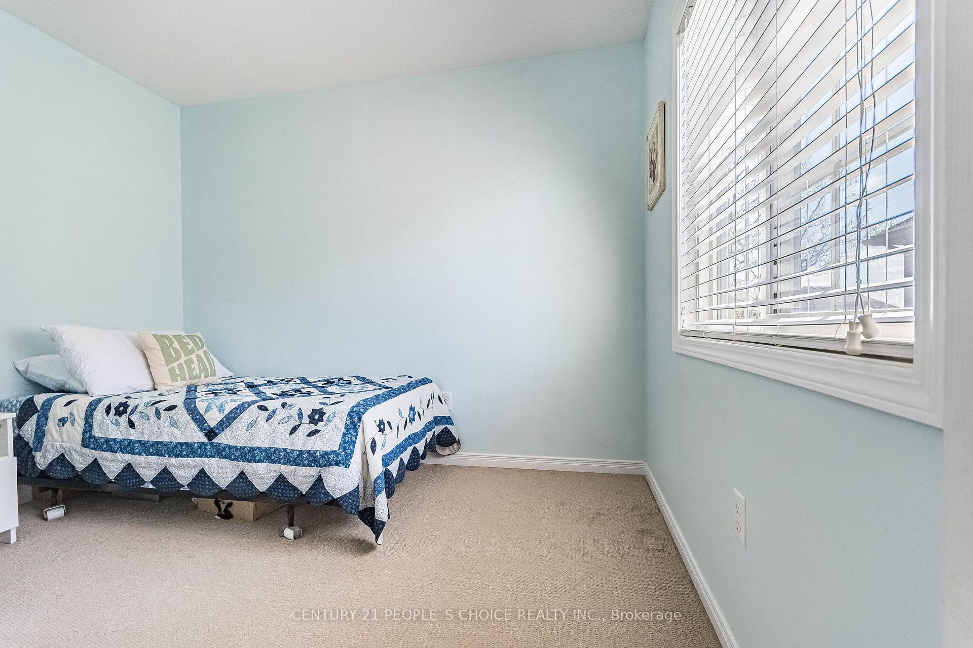 Photo 32 of Unit 9, 35 Mountford Drive, Guelph, Grange Road — HOMEH