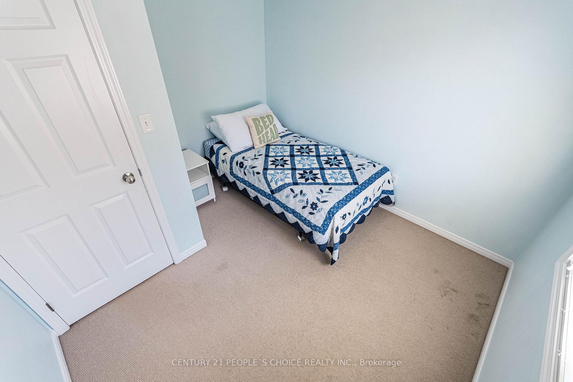 Photo 33 of Unit 9, 35 Mountford Drive, Guelph, Grange Road — HOMEH