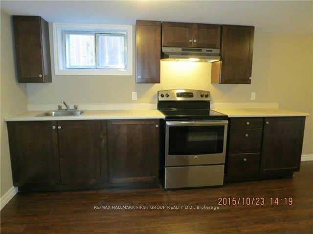 Photo 23 of 482 Warden Avenue, Scarborough, Oakridge — HOMEH