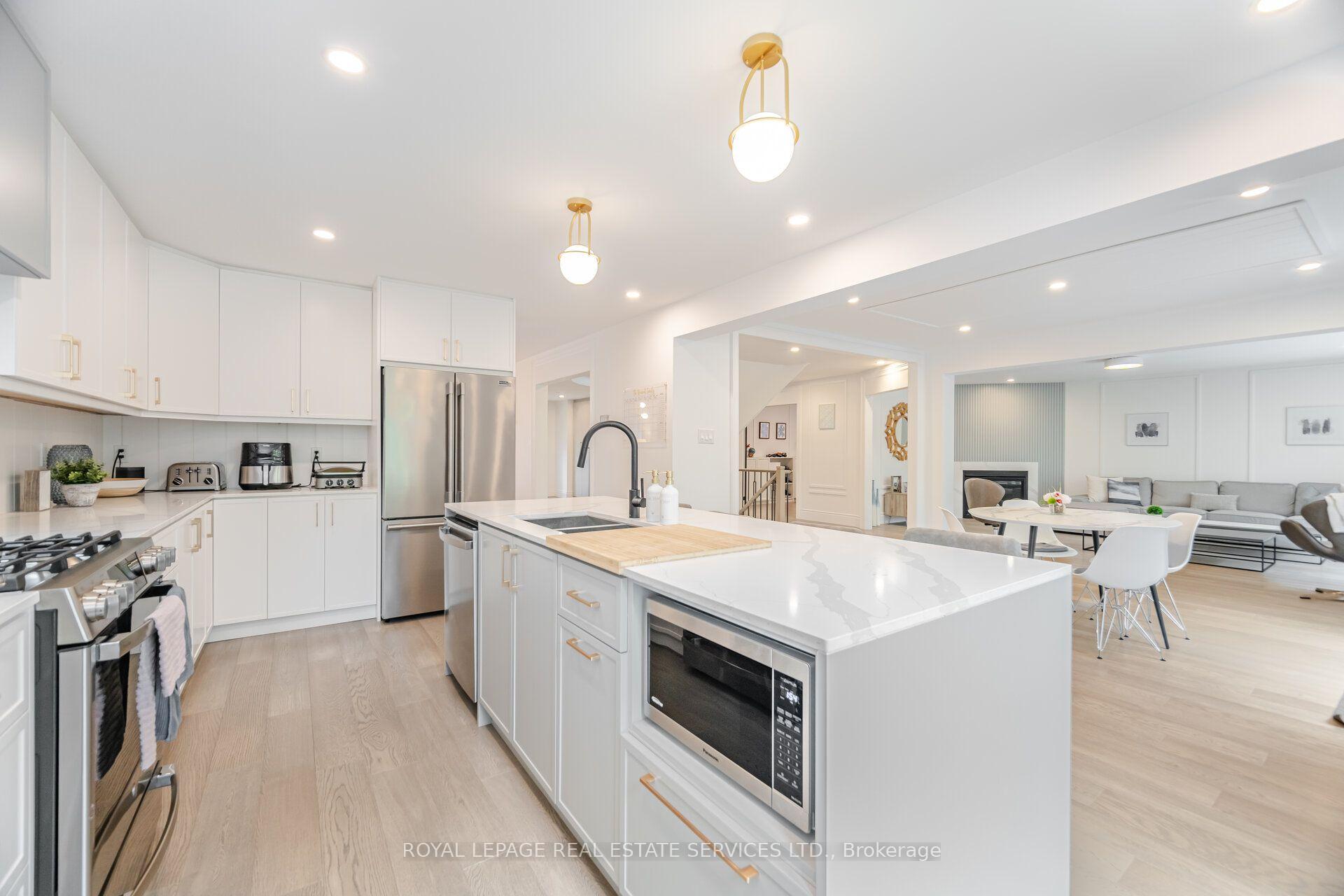 Photo 12 of 1173 Bowman Drive, Oakville, Glen Abbey — HOMEH