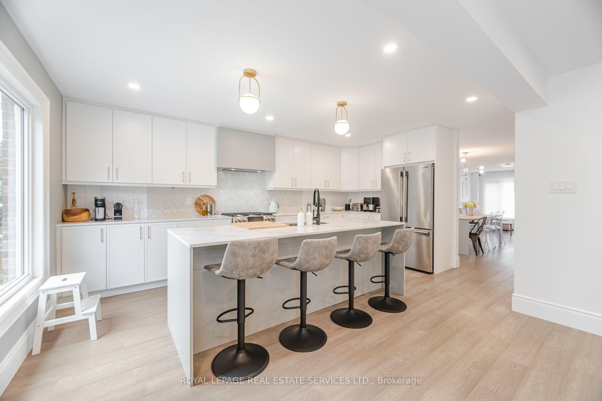 Photo 13 of 1173 Bowman Drive, Oakville, Glen Abbey — HOMEH