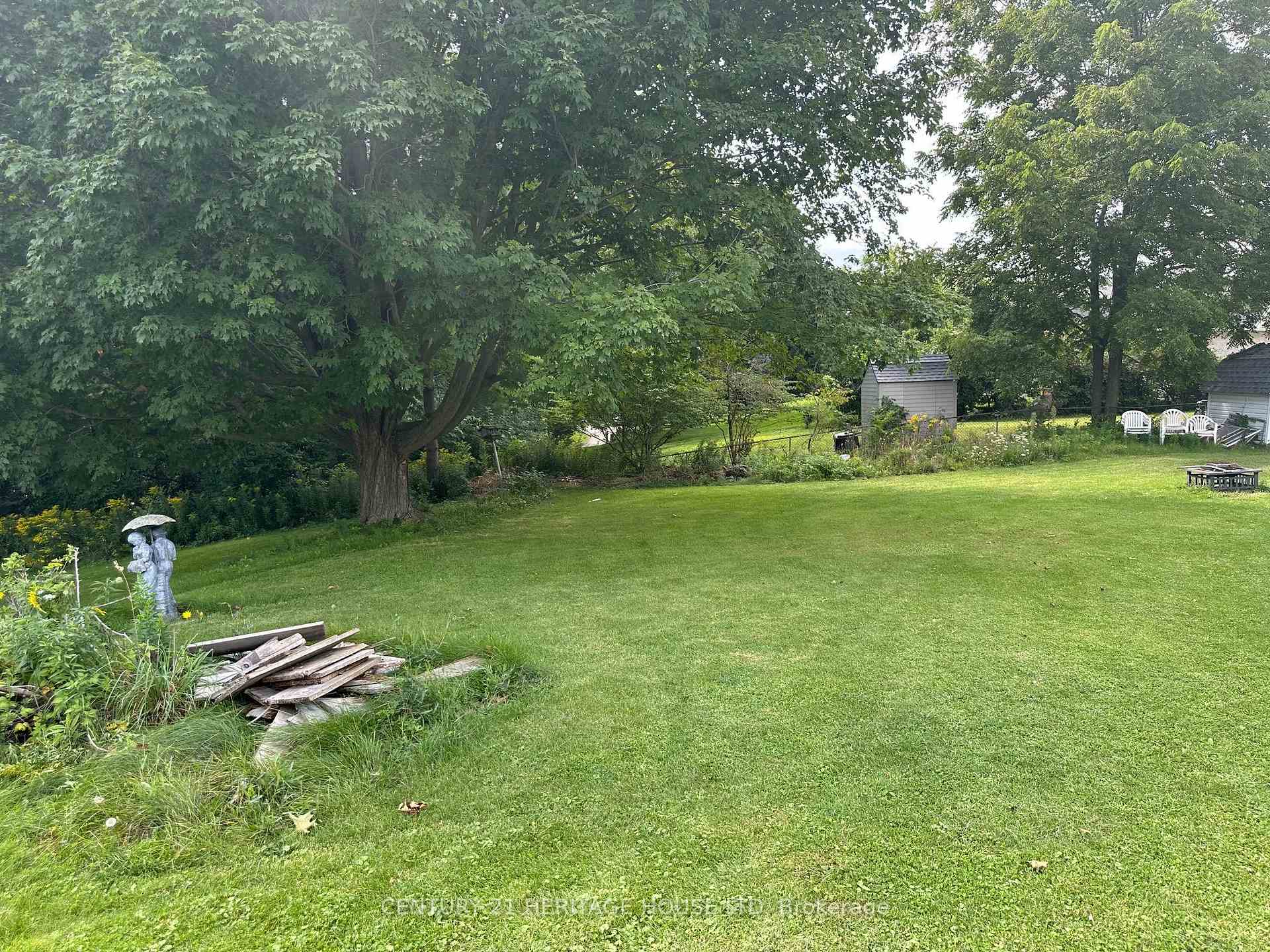 Photo 2 of 210 William Street N, Central Elgin, Port Stanley — HOMEH