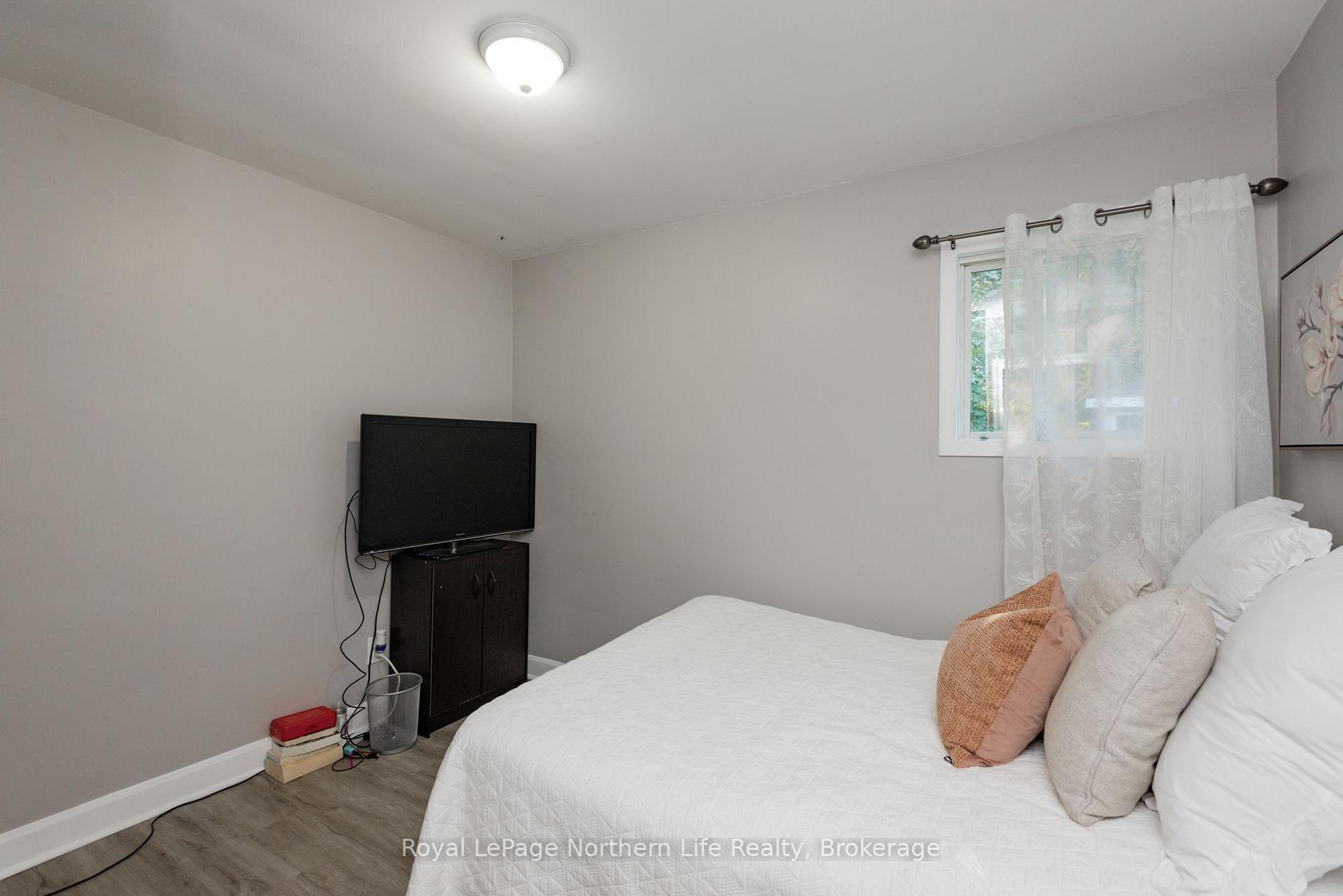 Photo 27 of 263 Wesley Avenue, North Bay, Ferris — HOMEH