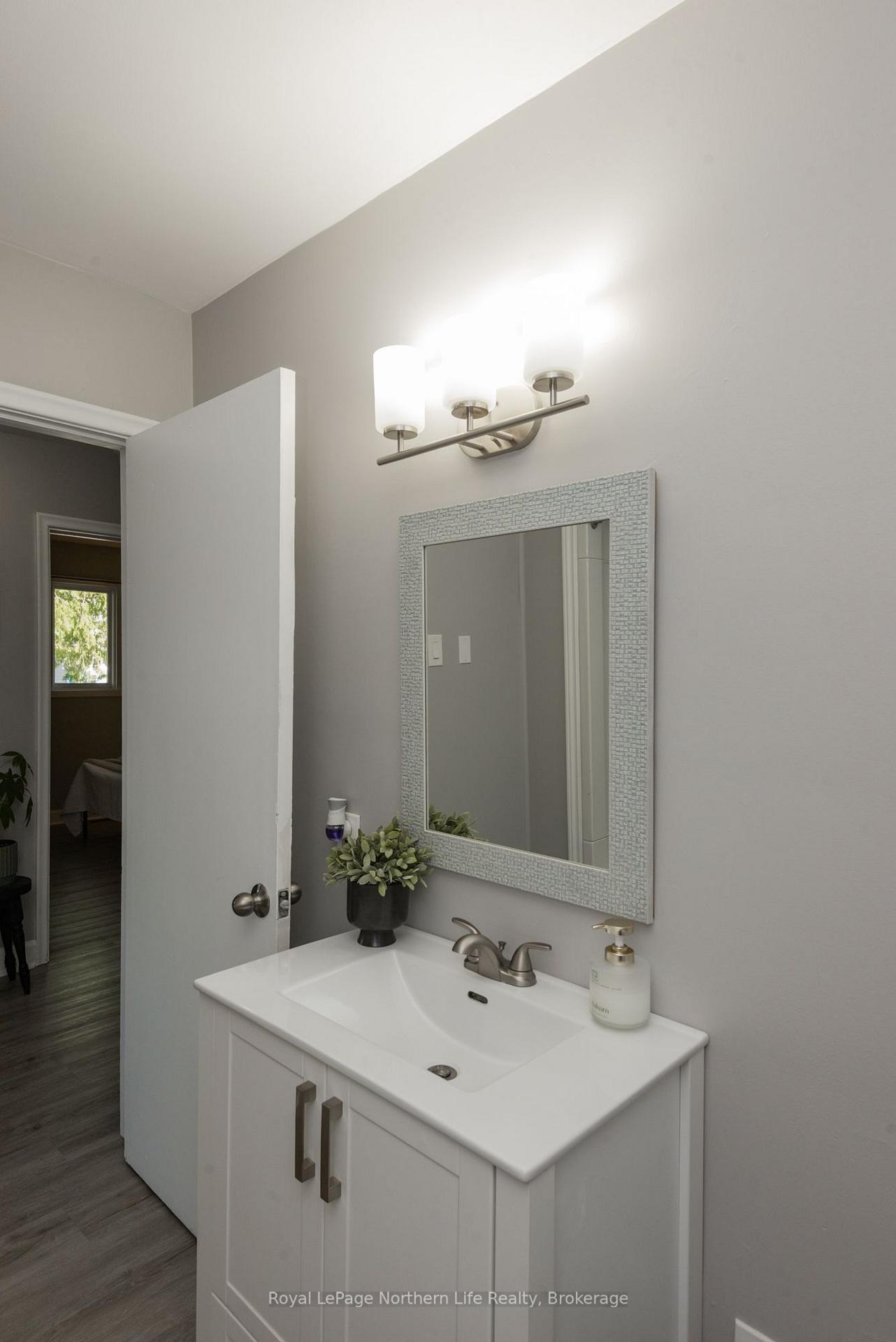 Photo 35 of 263 Wesley Avenue, North Bay, Ferris — HOMEH