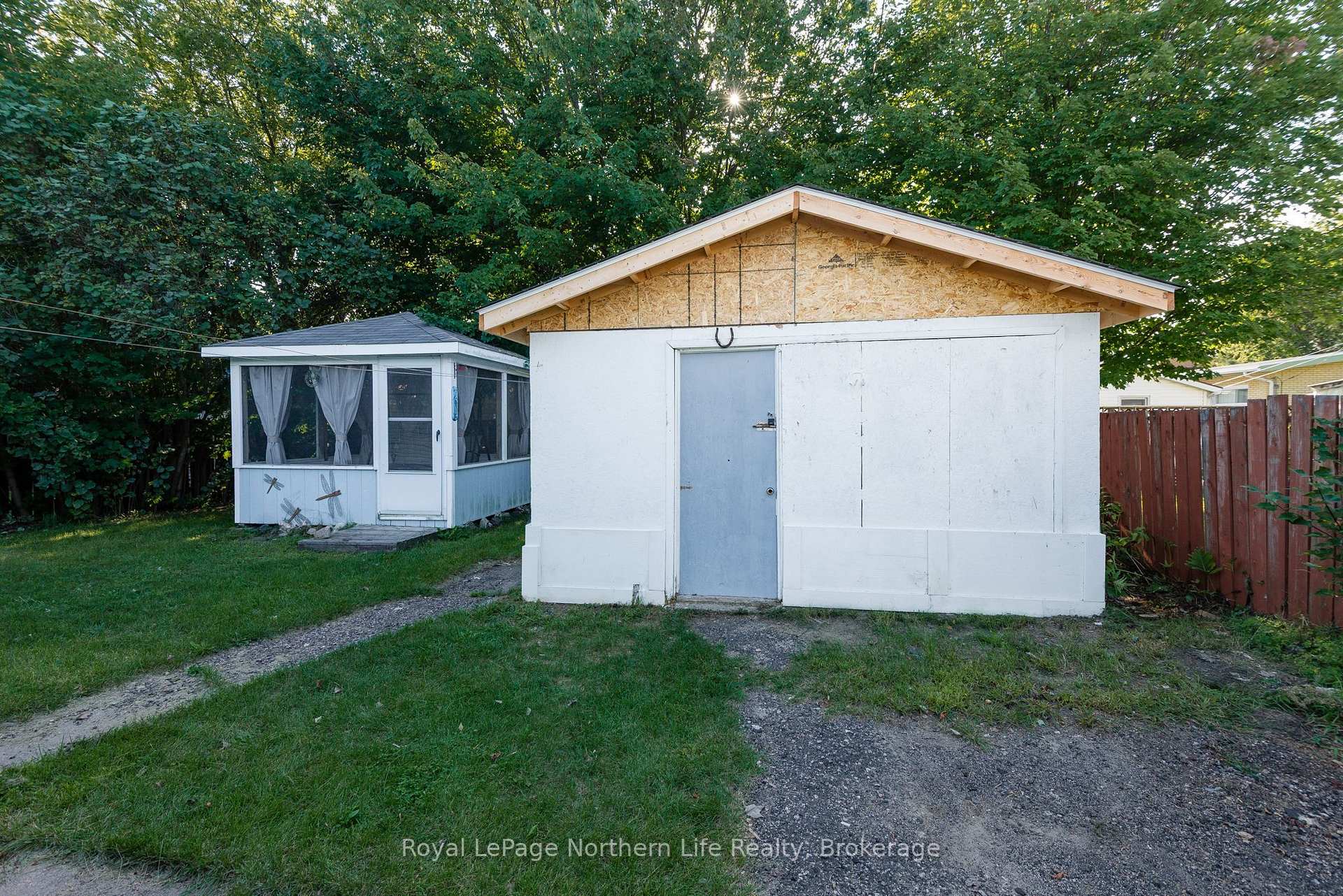Photo 37 of 263 Wesley Avenue, North Bay, Ferris — HOMEH
