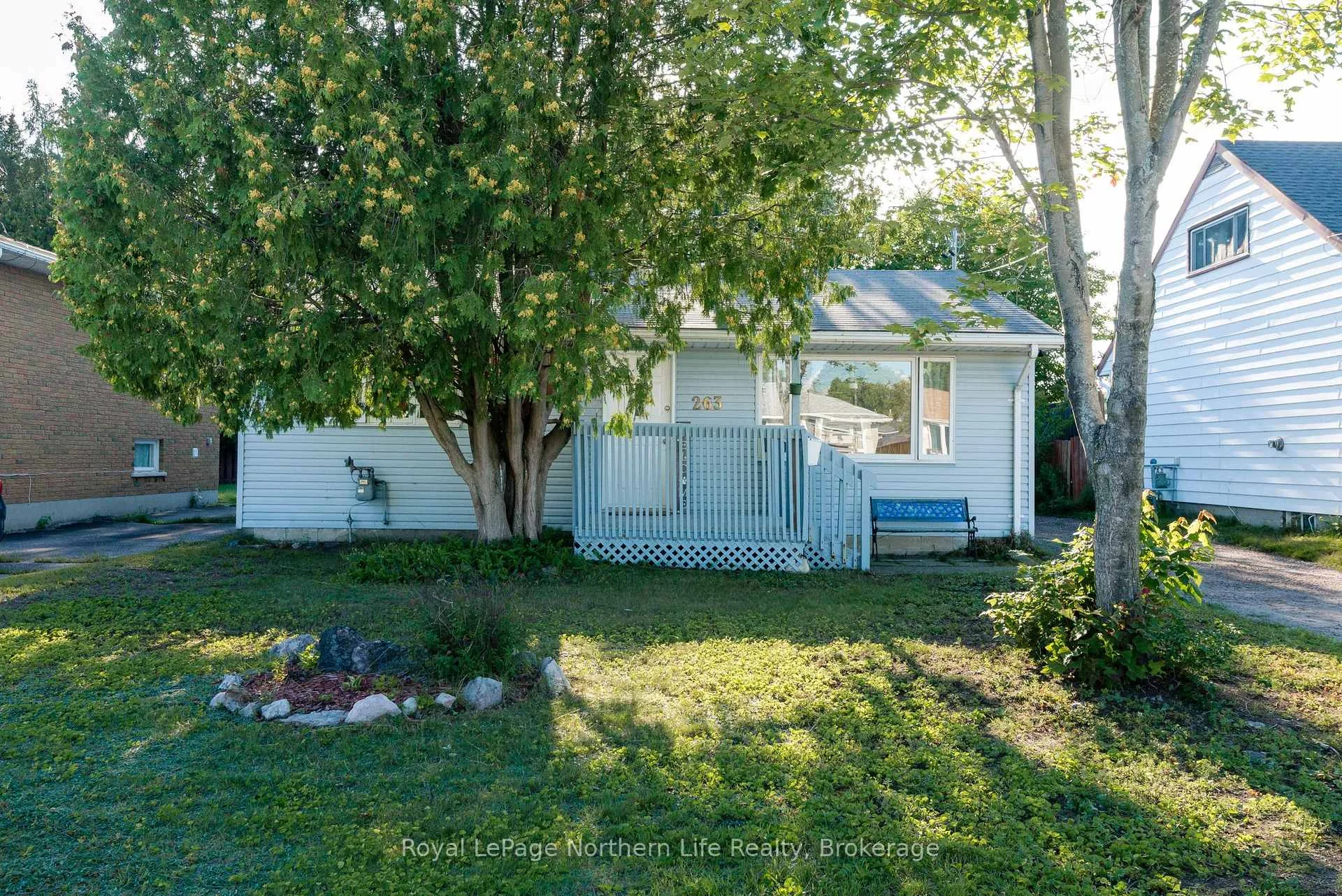 Photo 2 of 263 Wesley Avenue, North Bay, Ferris — HOMEH