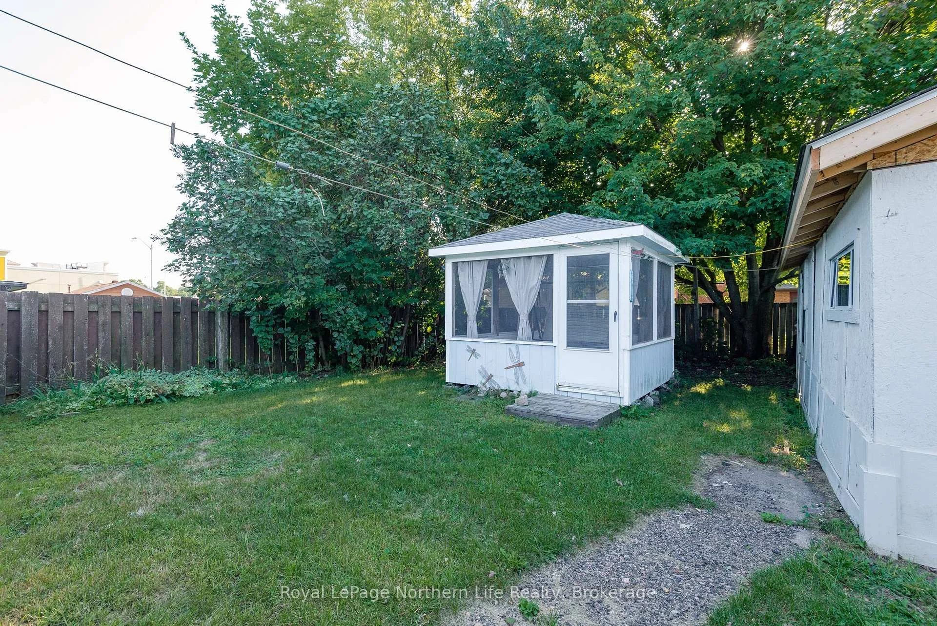 Photo 41 of 263 Wesley Avenue, North Bay, Ferris — HOMEH