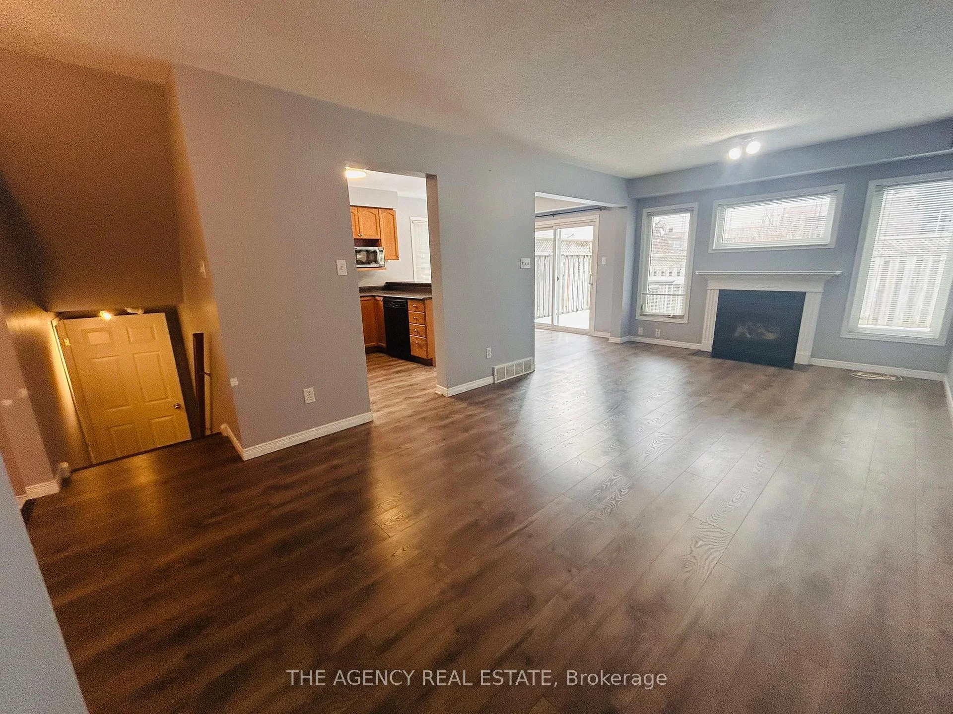 Photo 9 of Unit 60, 320 Ambleside Drive, London, North A — HOMEH