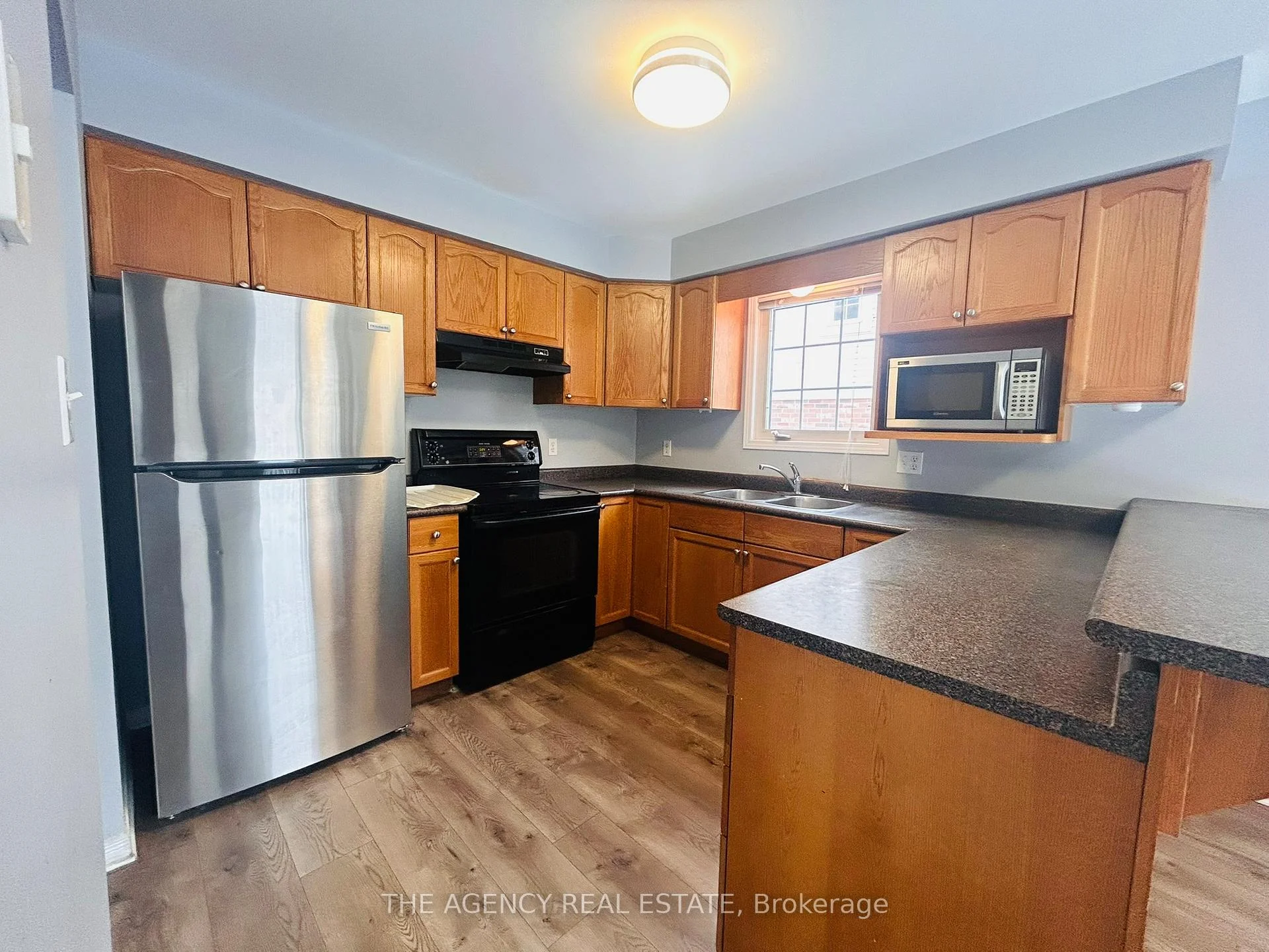 Photo 13 of Unit 60, 320 Ambleside Drive, London, North A — HOMEH