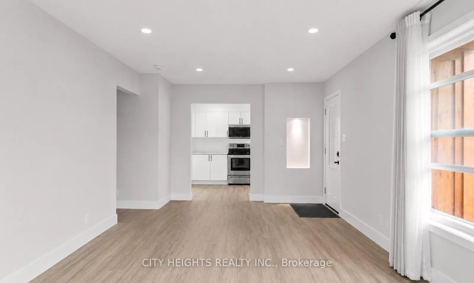 Photo 17 of Unit Upper, 99 Wellington Street E, Barrie, City Centre — HOMEH