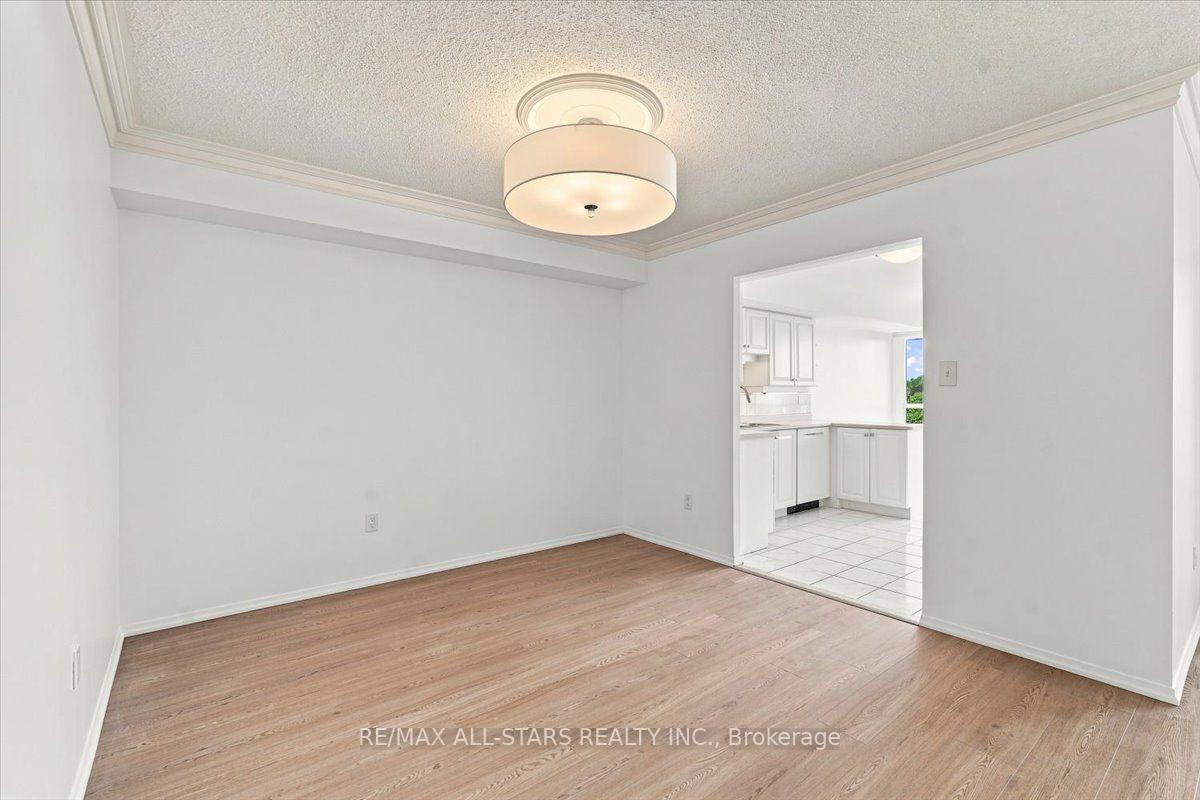 Photo 8 of Unit 528, 25 Austin Drive, Markham, Markville — HOMEH