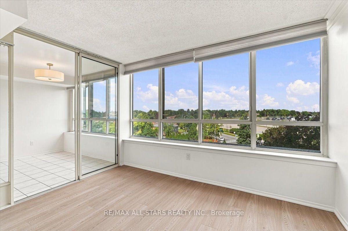 Photo 10 of Unit 528, 25 Austin Drive, Markham, Markville — HOMEH