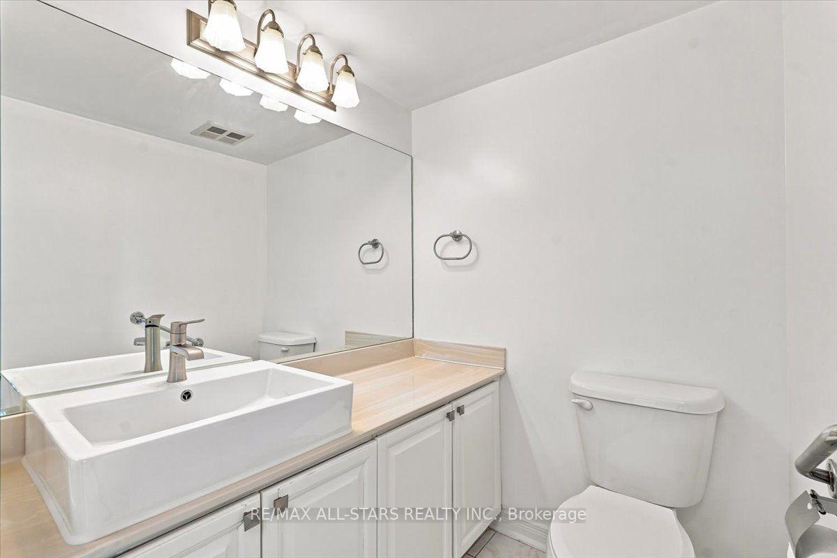 Photo 15 of Unit 528, 25 Austin Drive, Markham, Markville — HOMEH