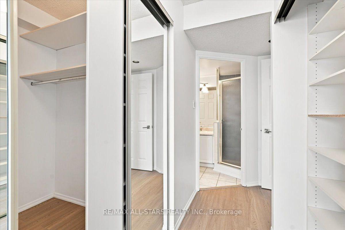 Photo 18 of Unit 528, 25 Austin Drive, Markham, Markville — HOMEH