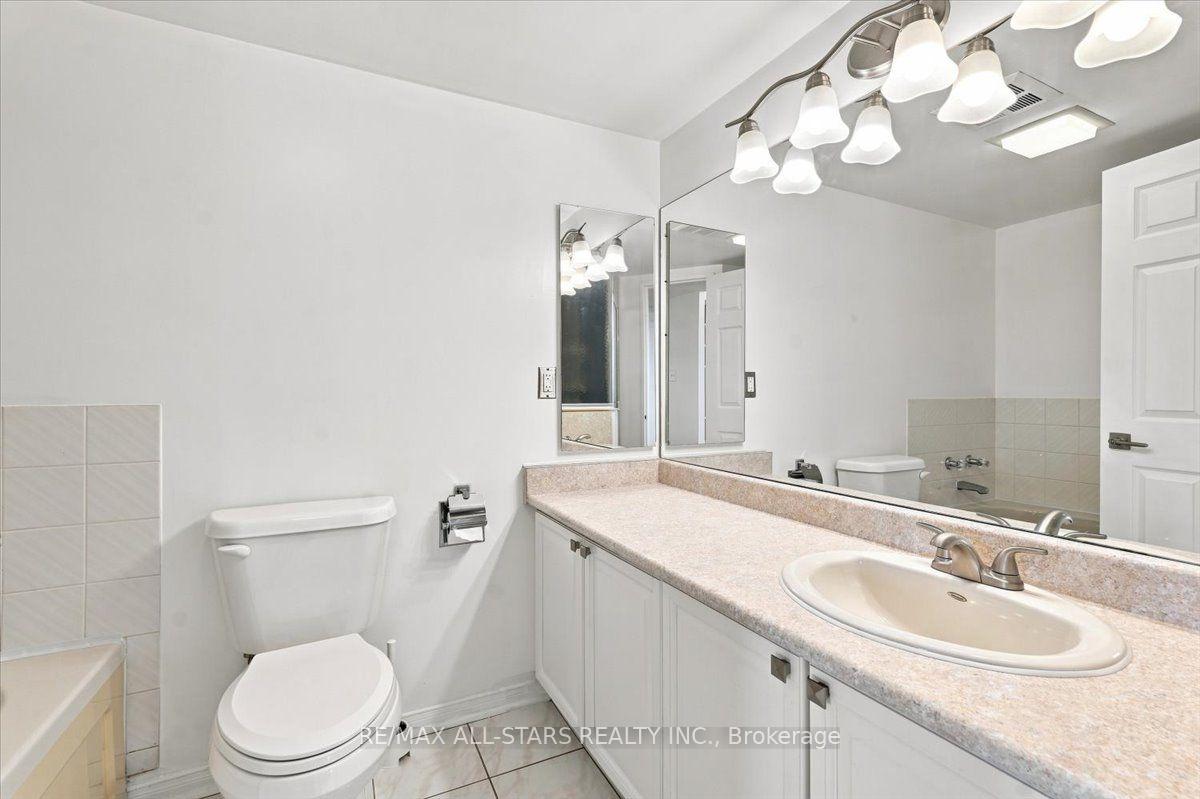 Photo 19 of Unit 528, 25 Austin Drive, Markham, Markville — HOMEH