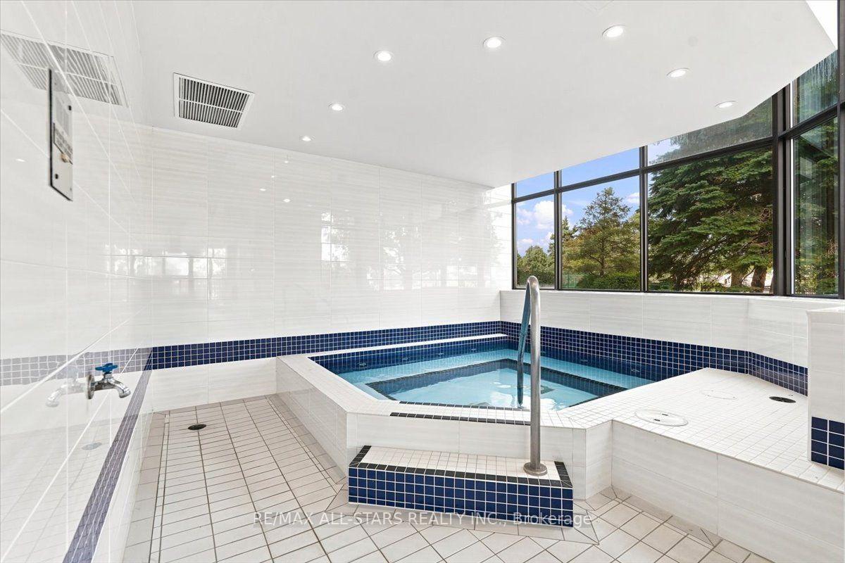 Photo 23 of Unit 528, 25 Austin Drive, Markham, Markville — HOMEH
