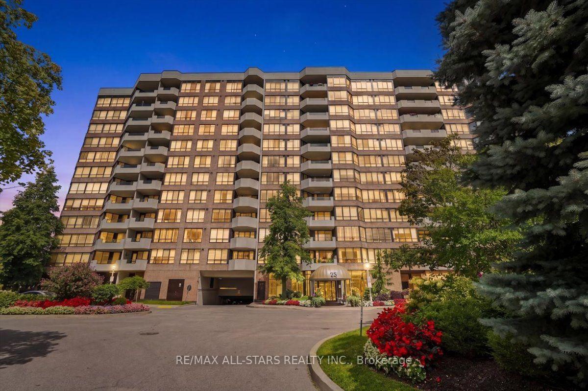 Photo 32 of Unit 528, 25 Austin Drive, Markham, Markville — HOMEH