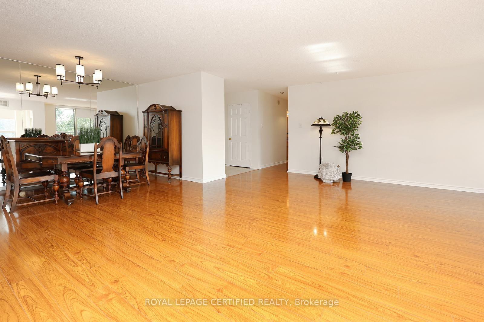 Photo 14 of Unit 312, 20 Cherrytree Drive, Brampton, Fletcher's Creek South — HOMEH