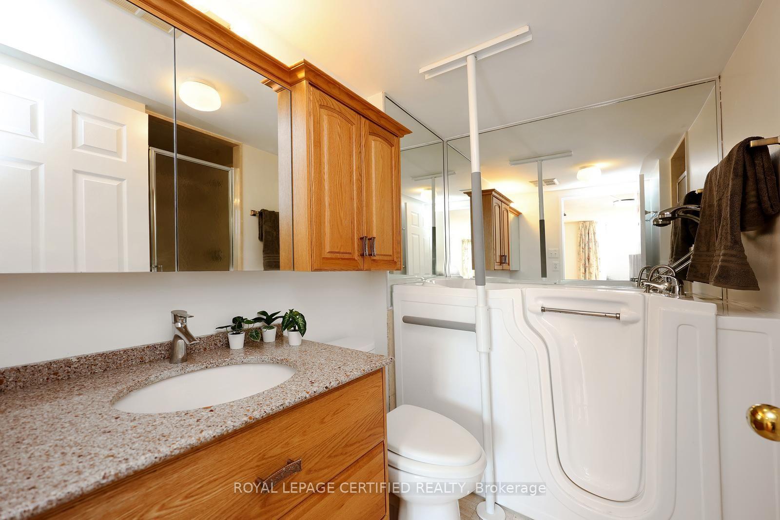 Photo 33 of Unit 312, 20 Cherrytree Drive, Brampton, Fletcher's Creek South — HOMEH