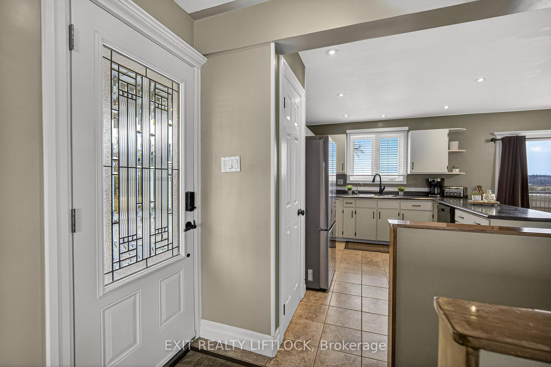Photo 4 of 2289 Base Line Road, Otonabee-South Monaghan — HOMEH