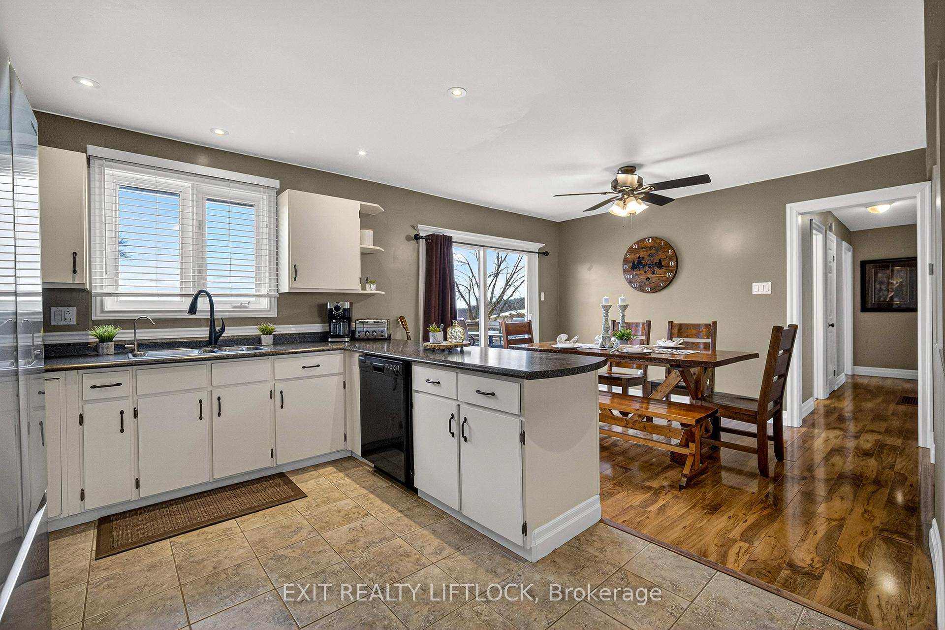 Photo 5 of 2289 Base Line Road, Otonabee-South Monaghan — HOMEH