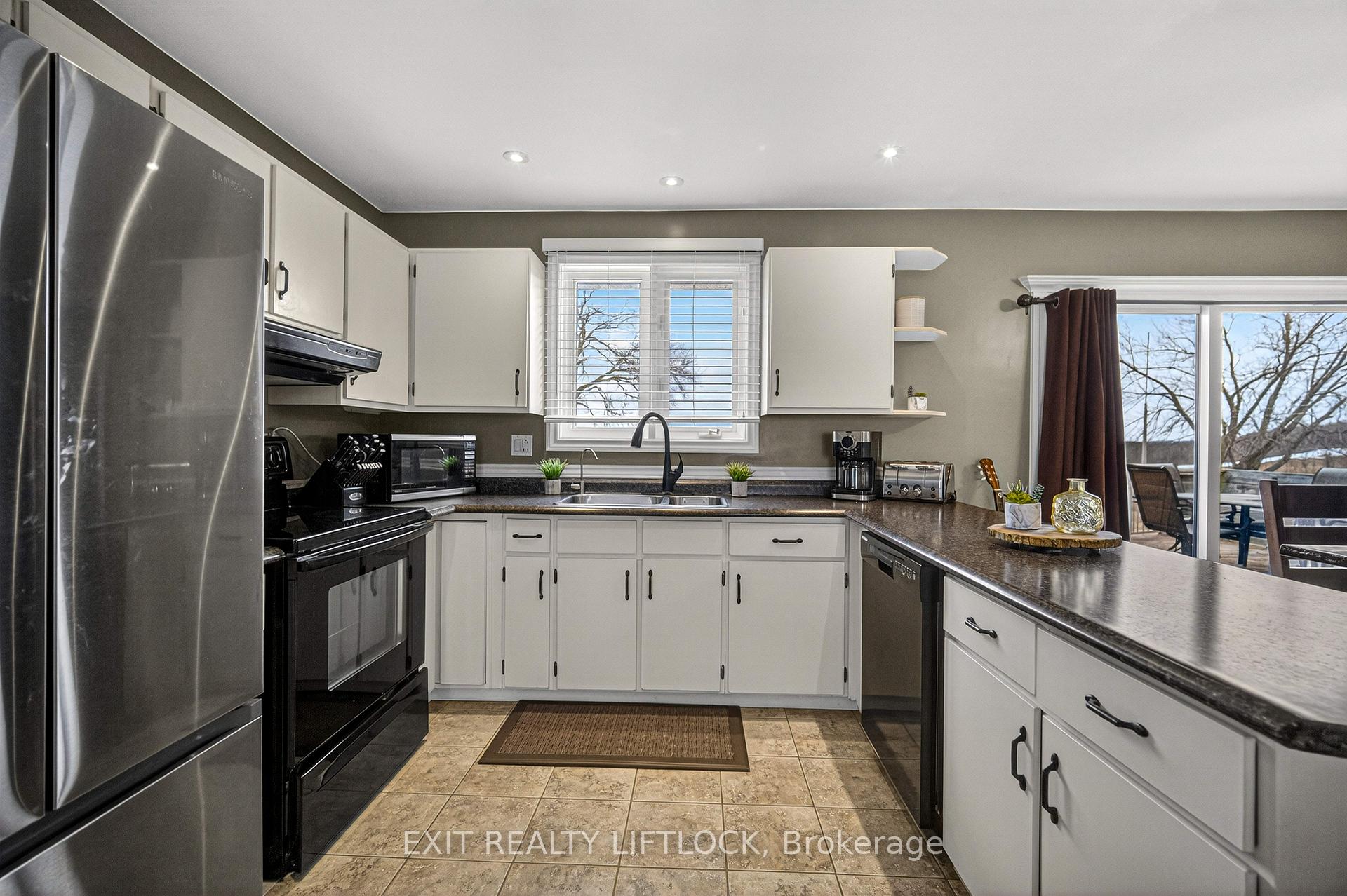 Photo 6 of 2289 Base Line Road, Otonabee-South Monaghan — HOMEH
