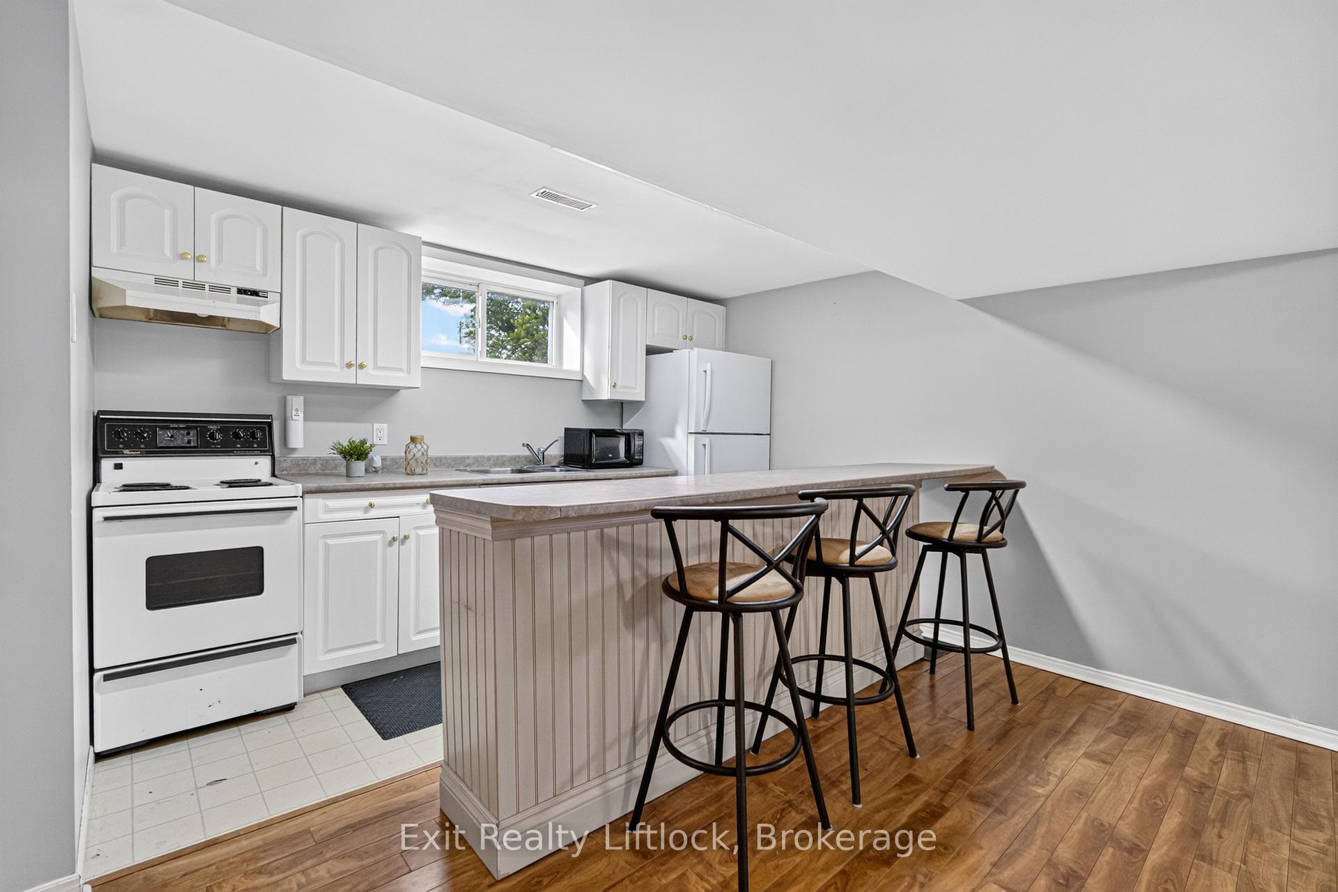 Photo 21 of 2289 Base Line Road, Otonabee-South Monaghan — HOMEH