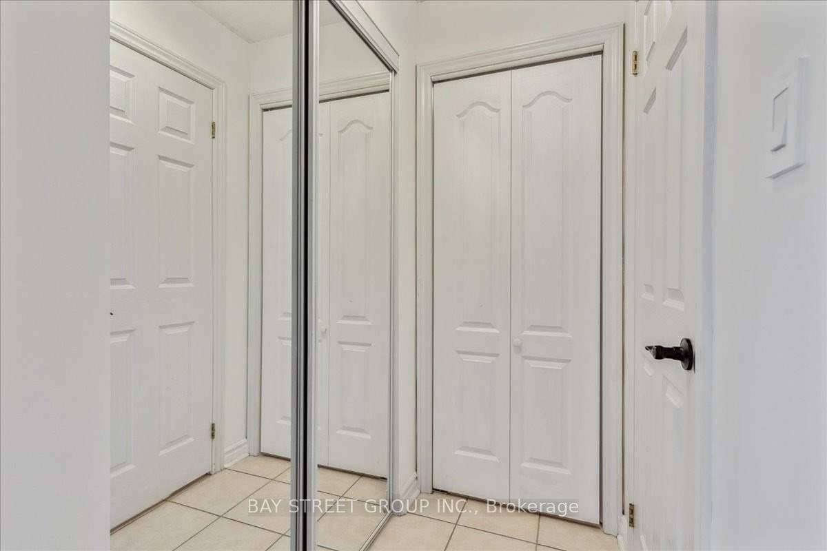 Photo 6 of 62 Summerset Drive, Barrie, Ardagh — HOMEH