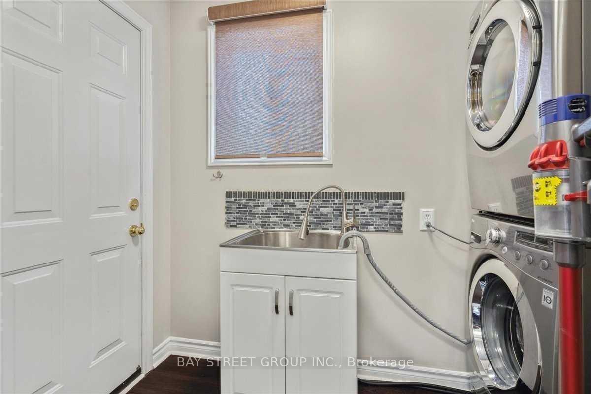 Photo 8 of 62 Summerset Drive, Barrie, Ardagh — HOMEH
