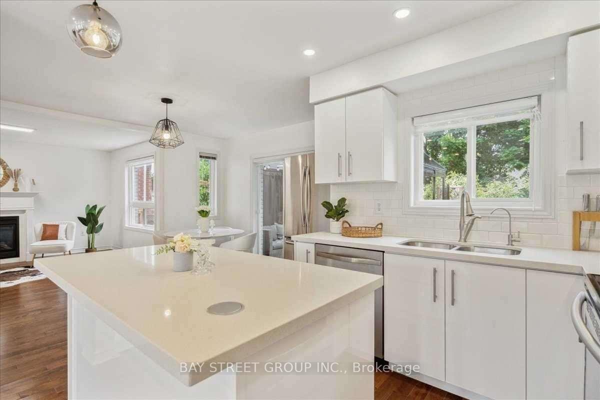 Photo 13 of 62 Summerset Drive, Barrie, Ardagh — HOMEH