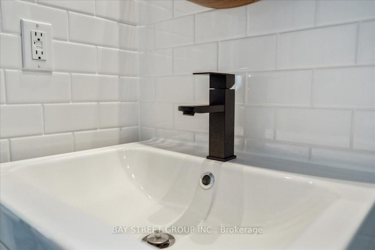Photo 28 of 62 Summerset Drive, Barrie, Ardagh — HOMEH