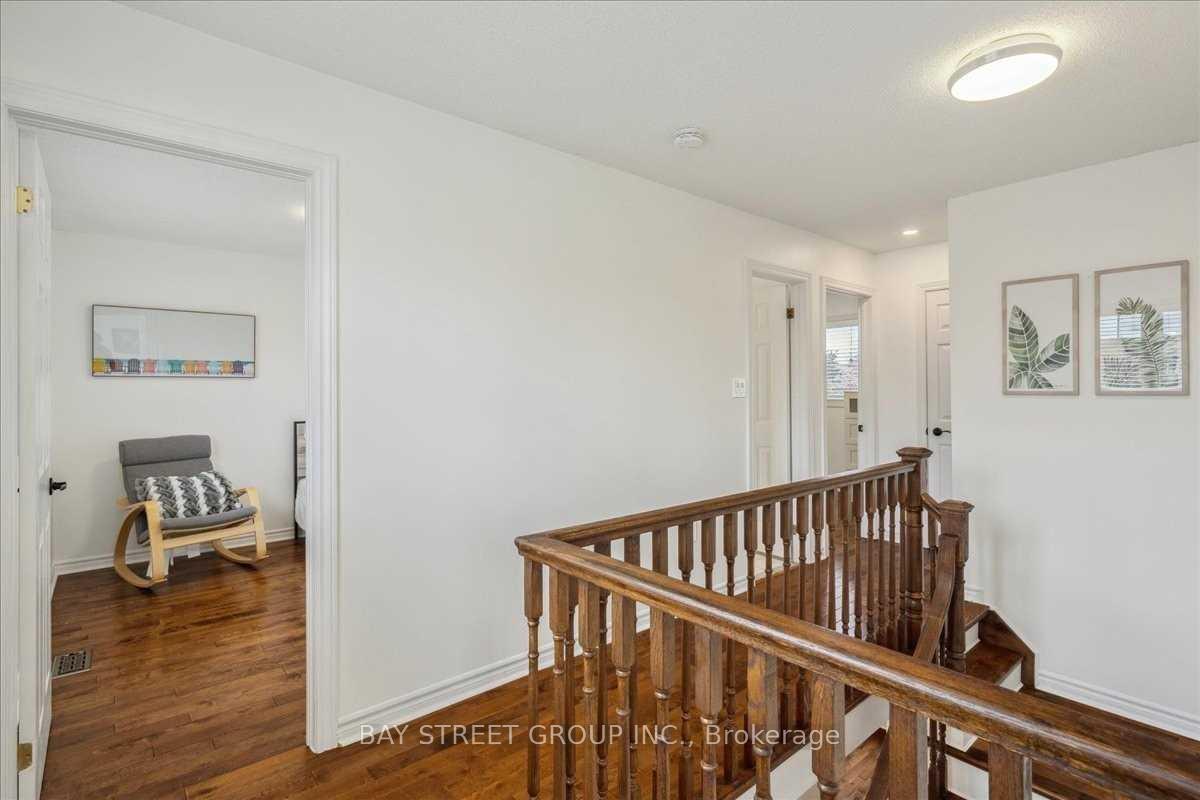 Photo 29 of 62 Summerset Drive, Barrie, Ardagh — HOMEH