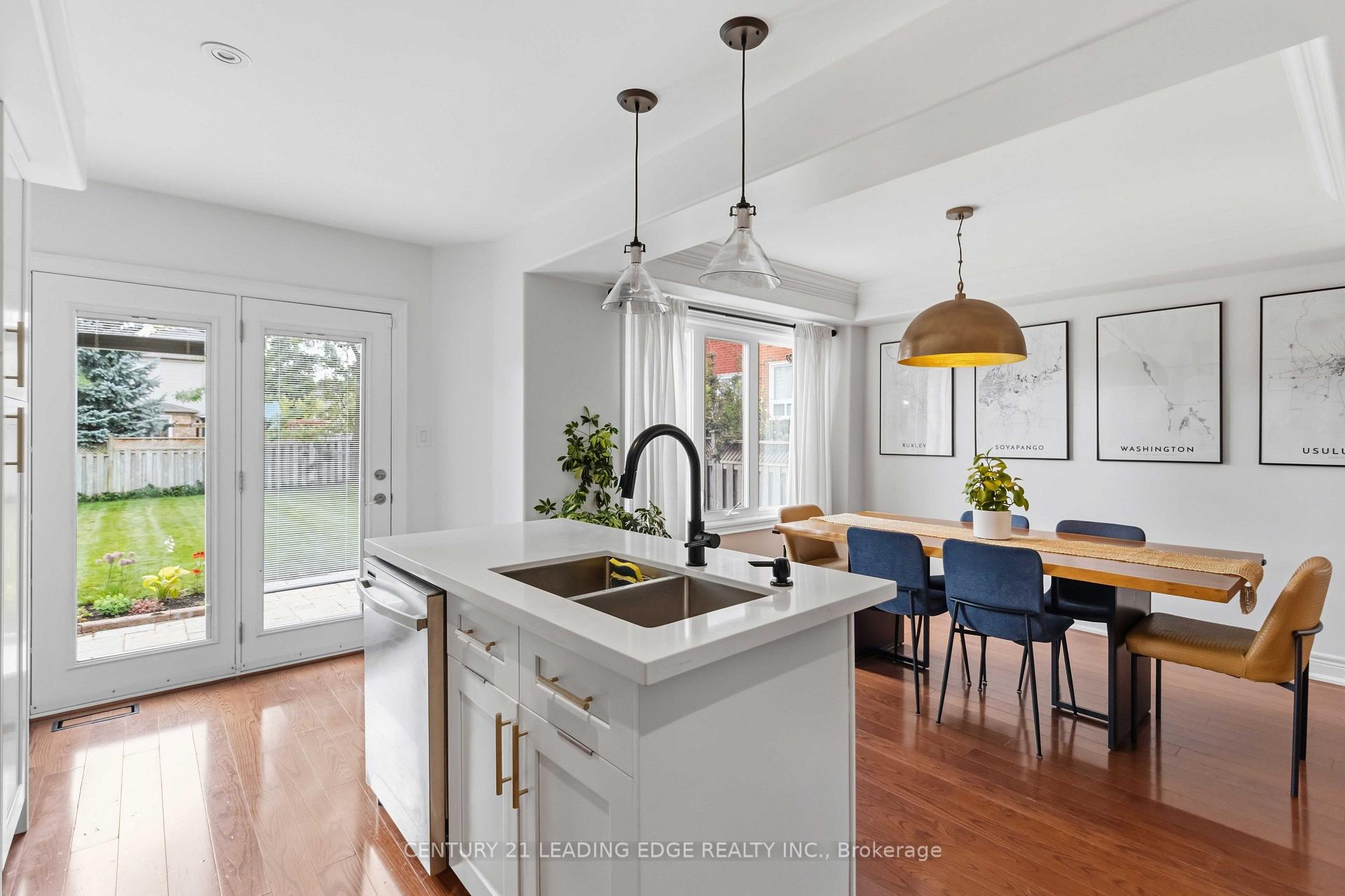 Photo 11 of 6 Birchcliffe Drive, Brampton, Heart Lake East — HOMEH