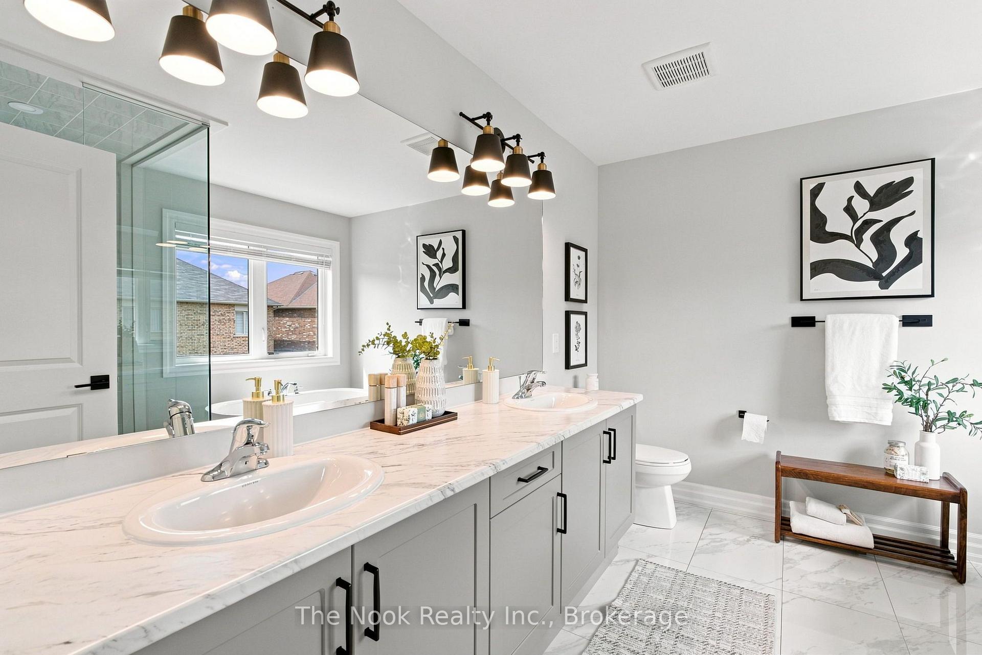 Photo 30 of 100 Woolacott Lane, Clarington, Bowmanville — HOMEH