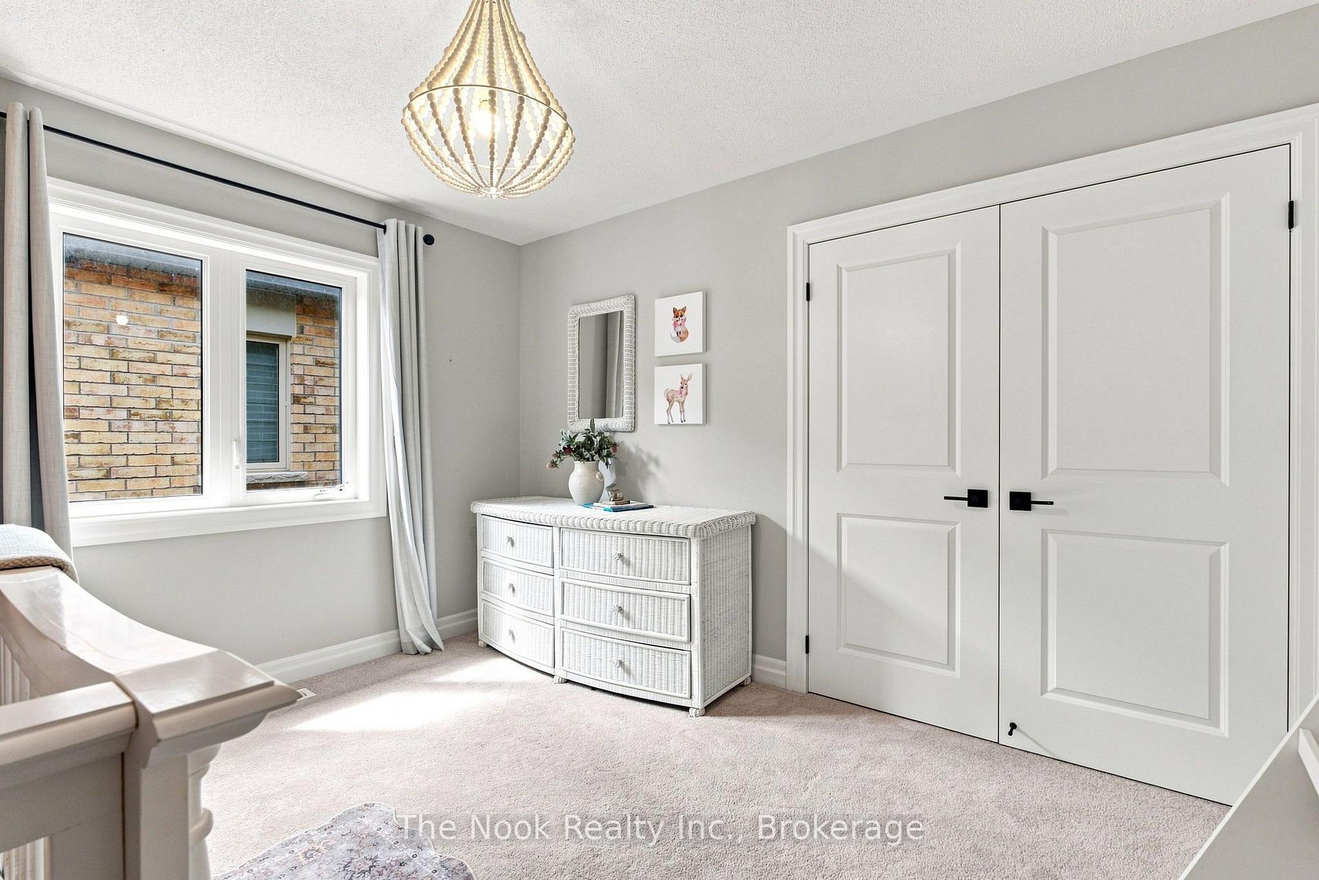Photo 37 of 100 Woolacott Lane, Clarington, Bowmanville — HOMEH