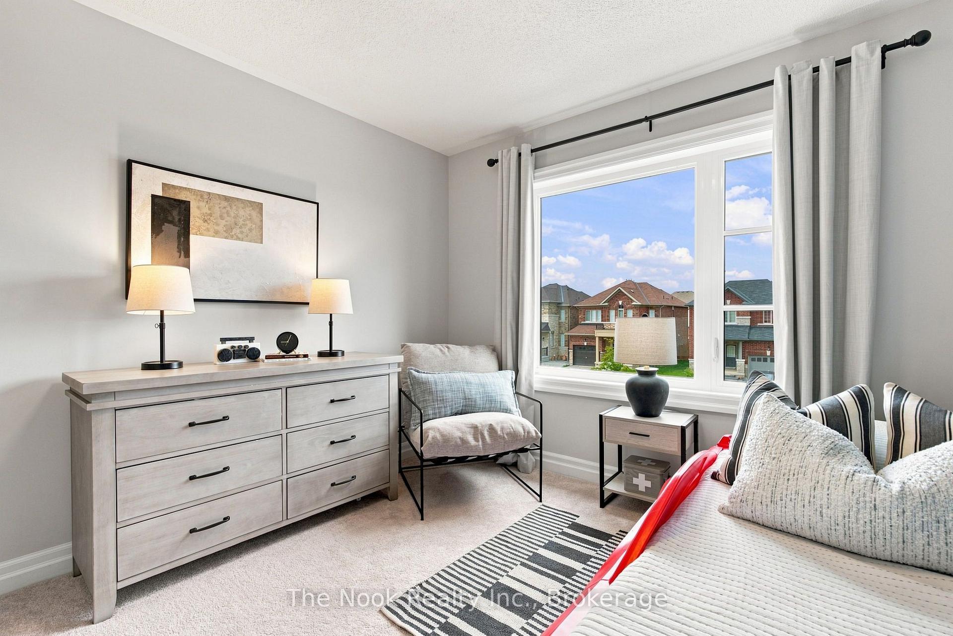 Photo 40 of 100 Woolacott Lane, Clarington, Bowmanville — HOMEH