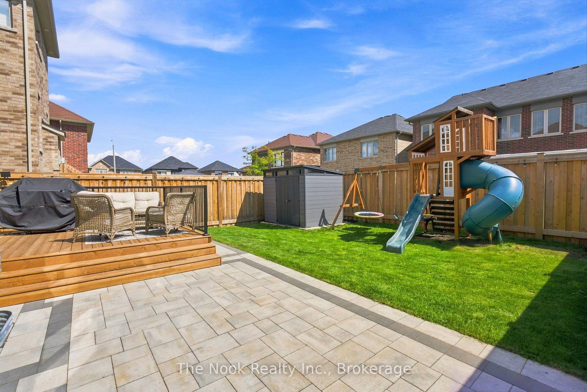 Photo 47 of 100 Woolacott Lane, Clarington, Bowmanville — HOMEH