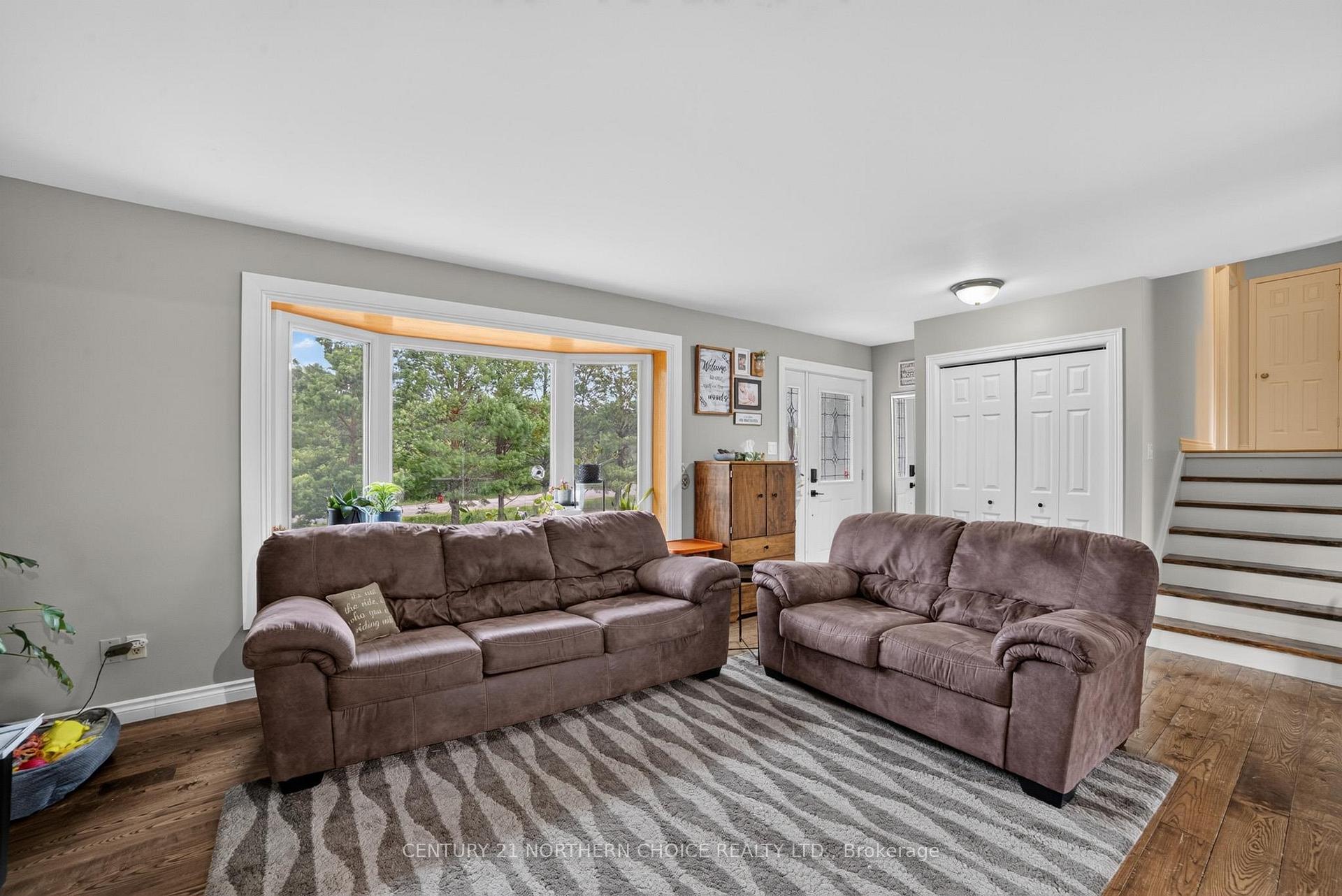 Photo 10 of 93 Peterson Road, Kenora, Redditt Road East — HOMEH