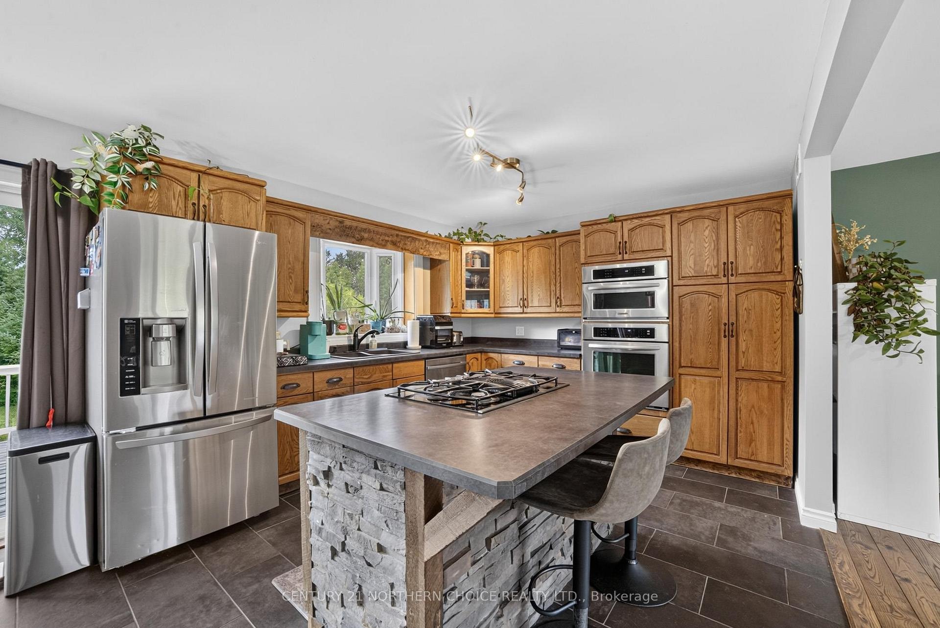 Photo 14 of 93 Peterson Road, Kenora, Redditt Road East — HOMEH