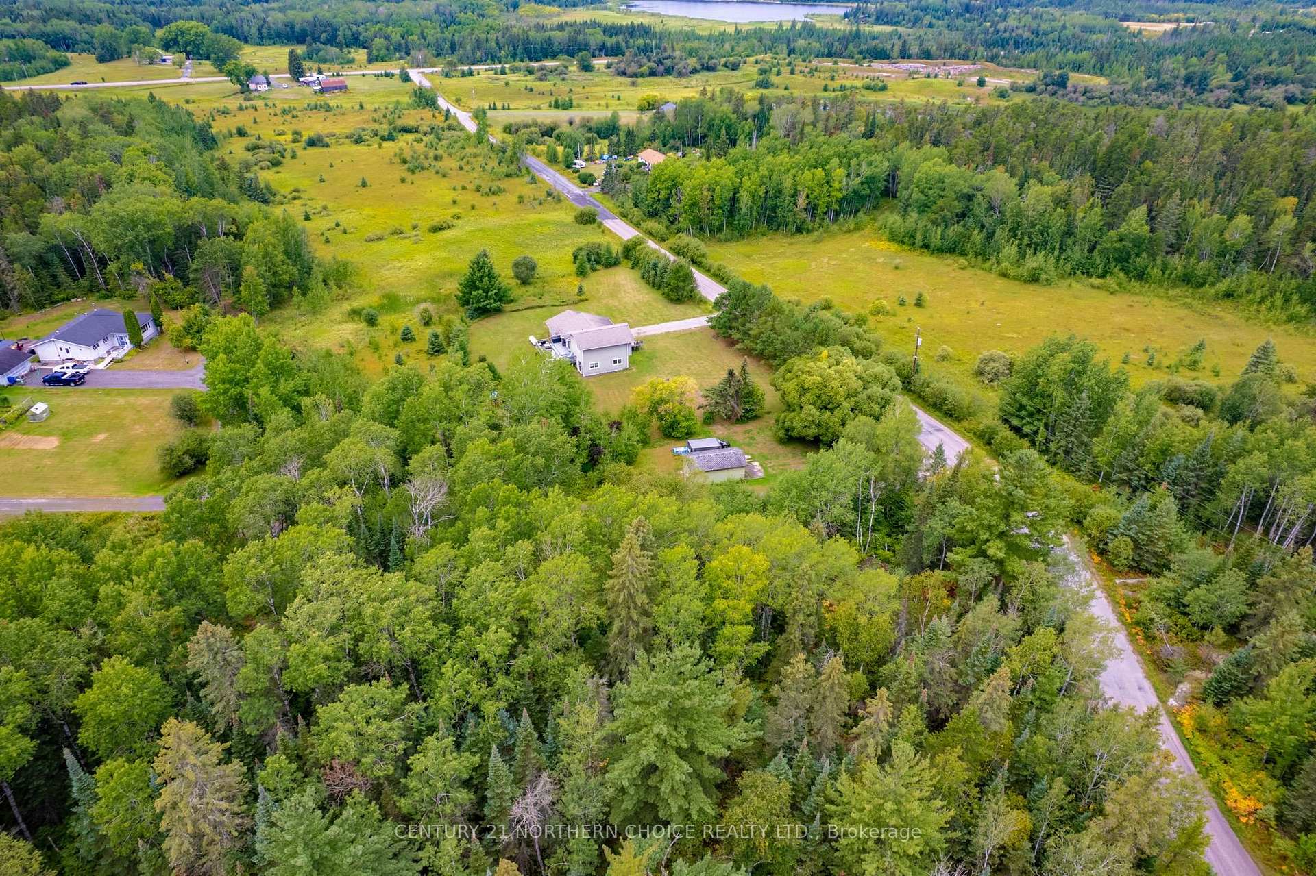Photo 38 of 93 Peterson Road, Kenora, Redditt Road East — HOMEH