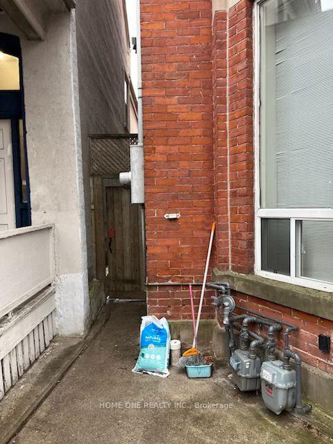 Photo 3 of Unit Studio, 31 D'Arcy Street, Toronto, Kensington-Chinatown — HOMEH