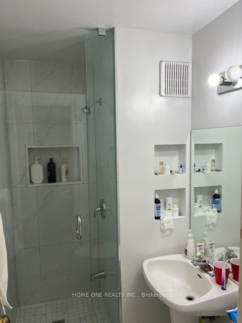 Photo 6 of Unit Studio, 31 D'Arcy Street, Toronto, Kensington-Chinatown — HOMEH